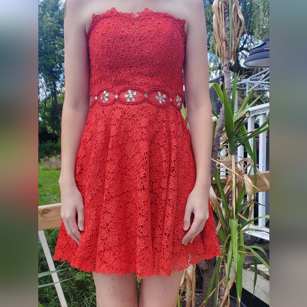 Dylan Queen mini formal dress